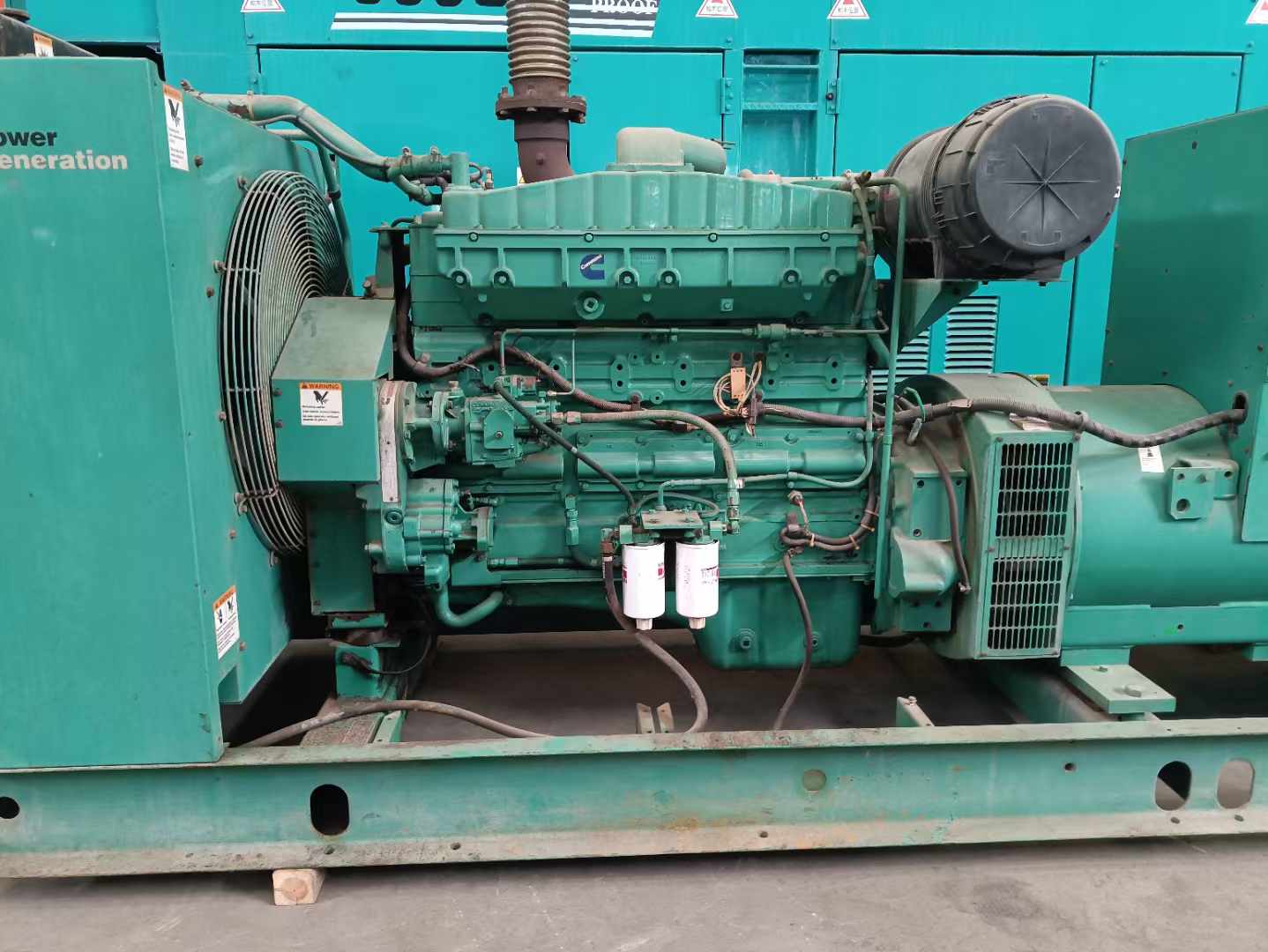夏河过载会对 600kW 柴油发电机组造成哪些损害？